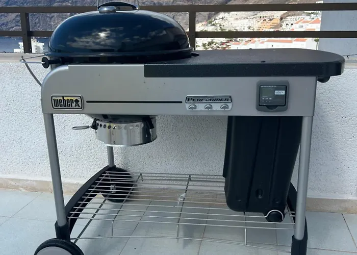 Compact In Beautiful 4bedroom Penthouse